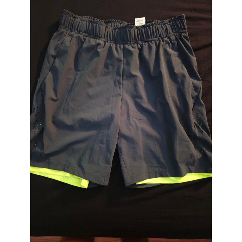 Athletic works mens small grey